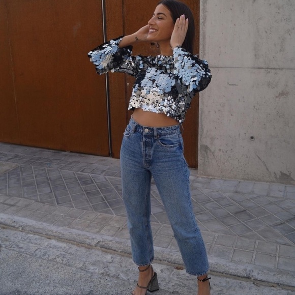 GORGEOUS ZARA NWT SPECIAL EDITION Sequin Crop Top - Picture 13 of 16